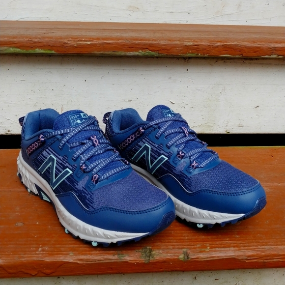 New Balance Shoes - New Balance 410 v6